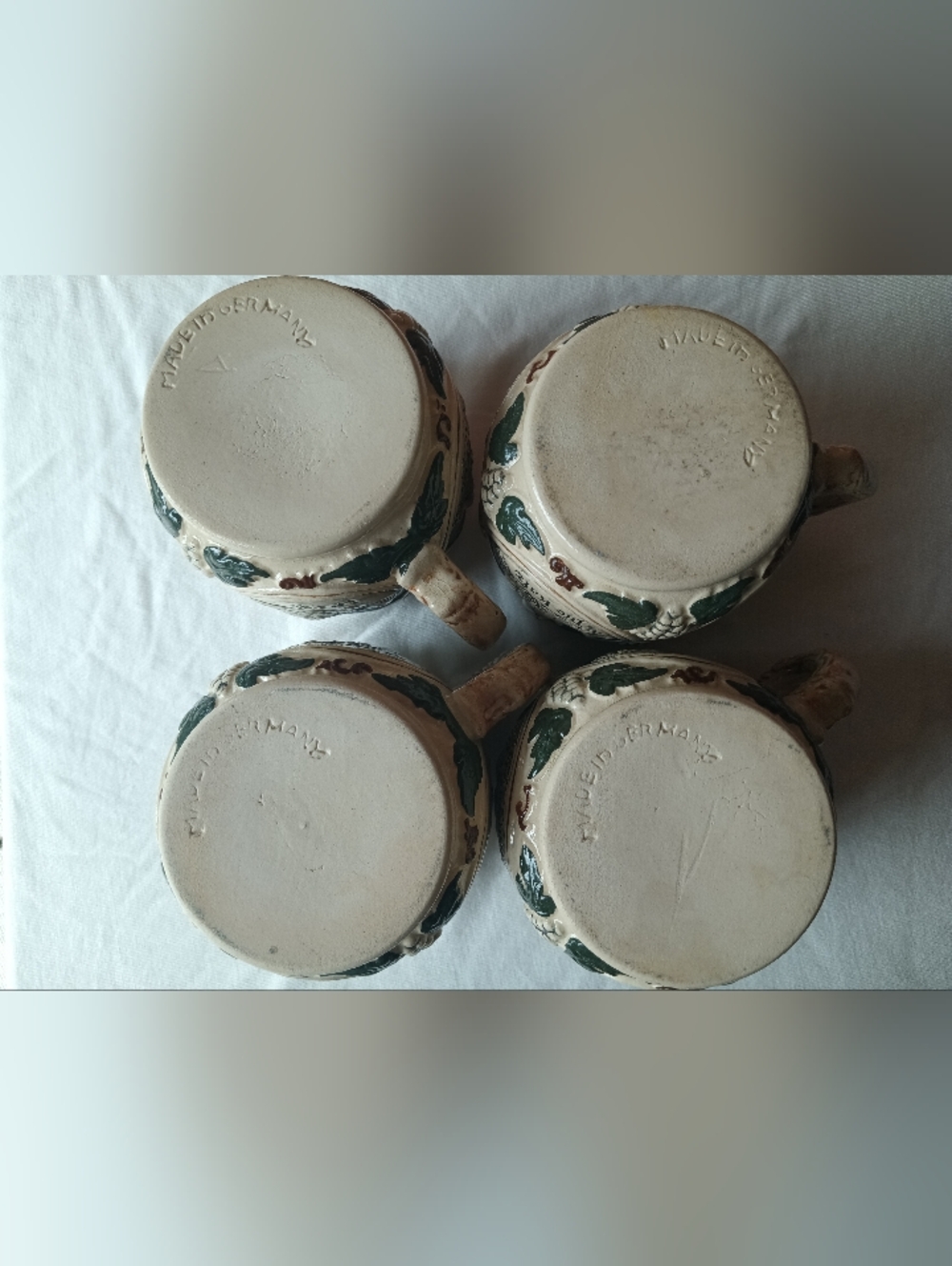 Set Of 4 Vintage German Stoneware Beer Stein Mugs in Cream & Navy - Picture 7 of 7